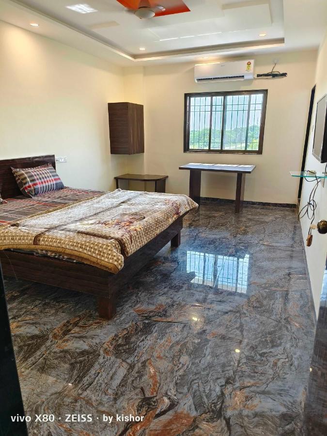 Hotel O Pop Hotel Harsh Aurangabad  Buitenkant foto