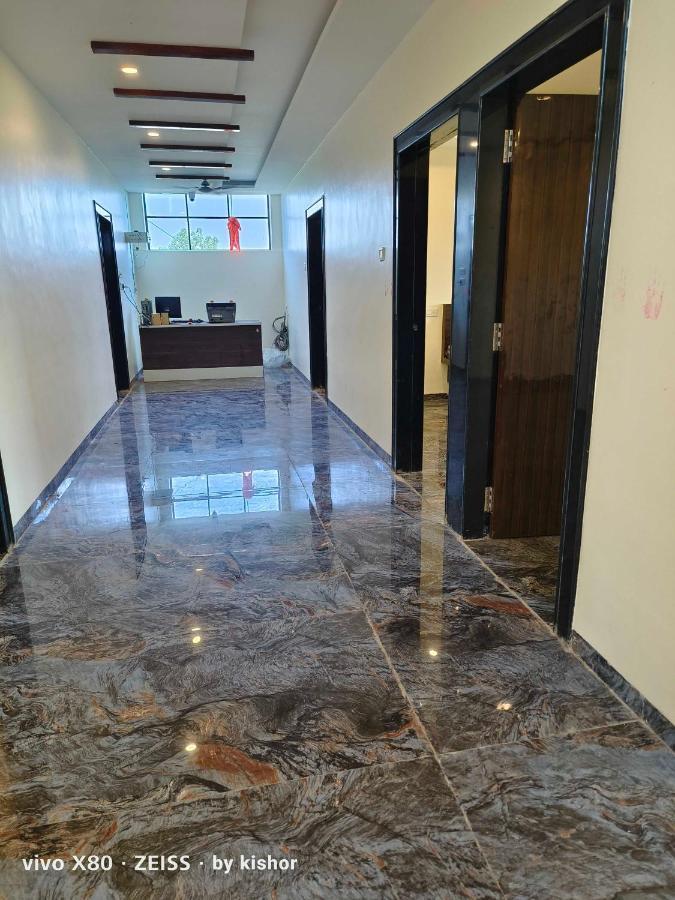 Hotel O Pop Hotel Harsh Aurangabad  Buitenkant foto